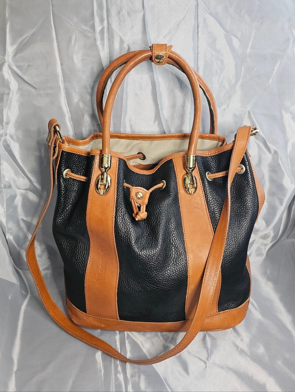 Valentina Italy Black Tan Leather Bucket Bag Shoulder Tote Drawstring Satchel